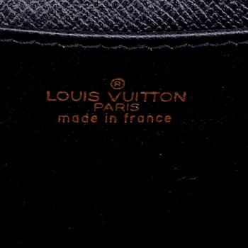 VÄSKA, "Pochette Art Deco", Louis Vuitton.