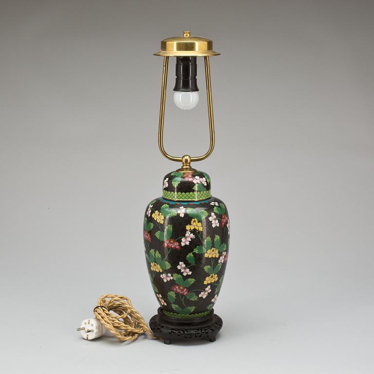 BORDSLAMPA, cloisonné, 1900-tal.