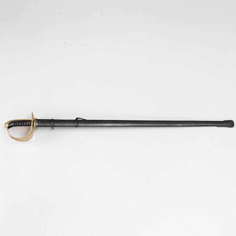 Sabre, Swedish, m/1893 for the cavalry. G.E. Svalling, Eskilstuna, with scabbard.