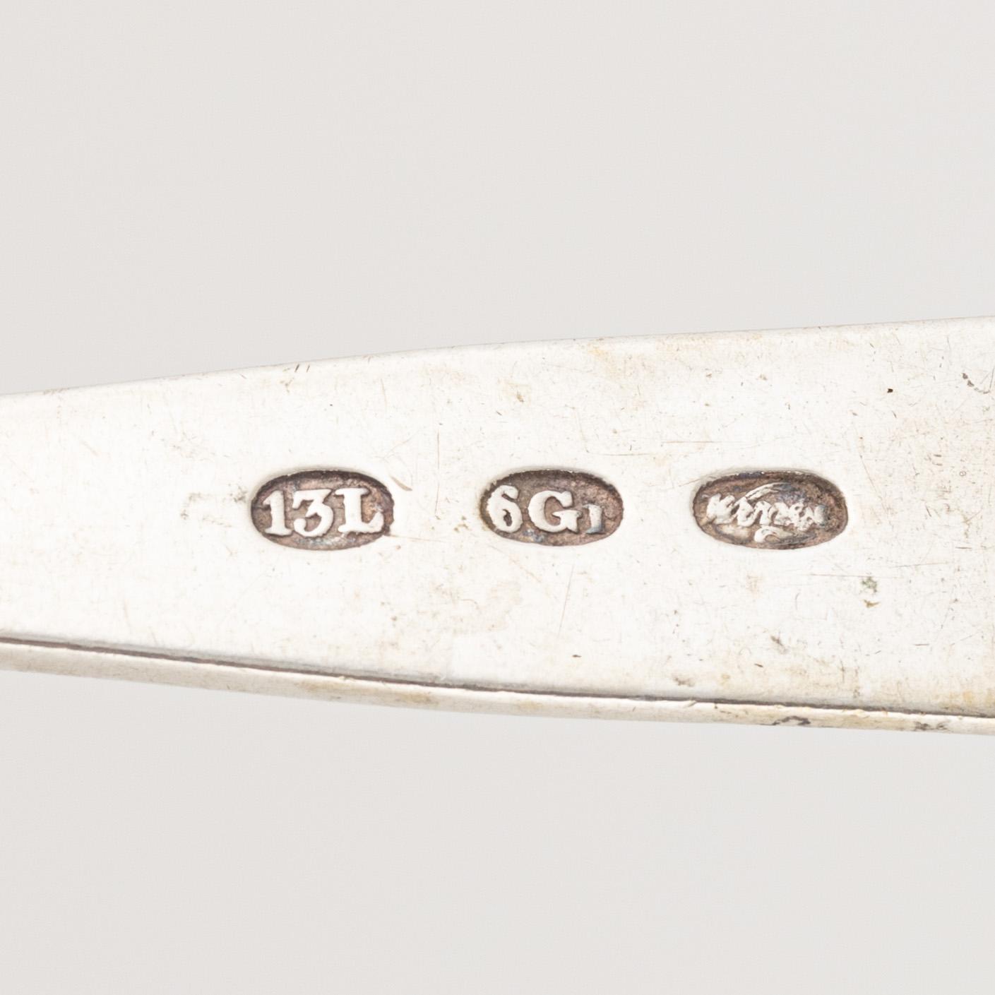 Cutlery set, 34 pieces, silver, 'Old Danish' model, various makers, including Cohr.