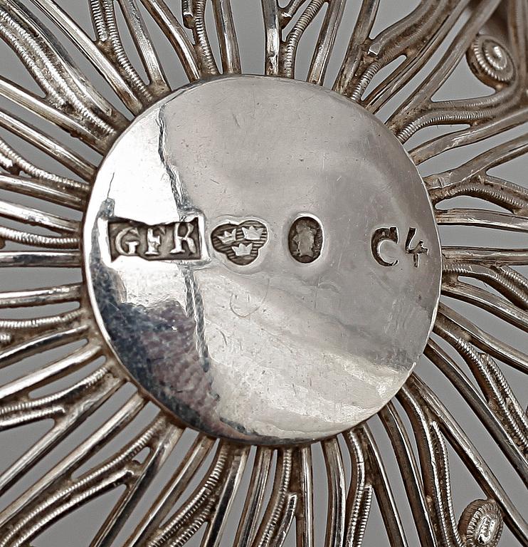 NYSTHÅLLARE, silver, Gustav Fredrik Richter, Stockholm, 1833. Vikt 77 g.