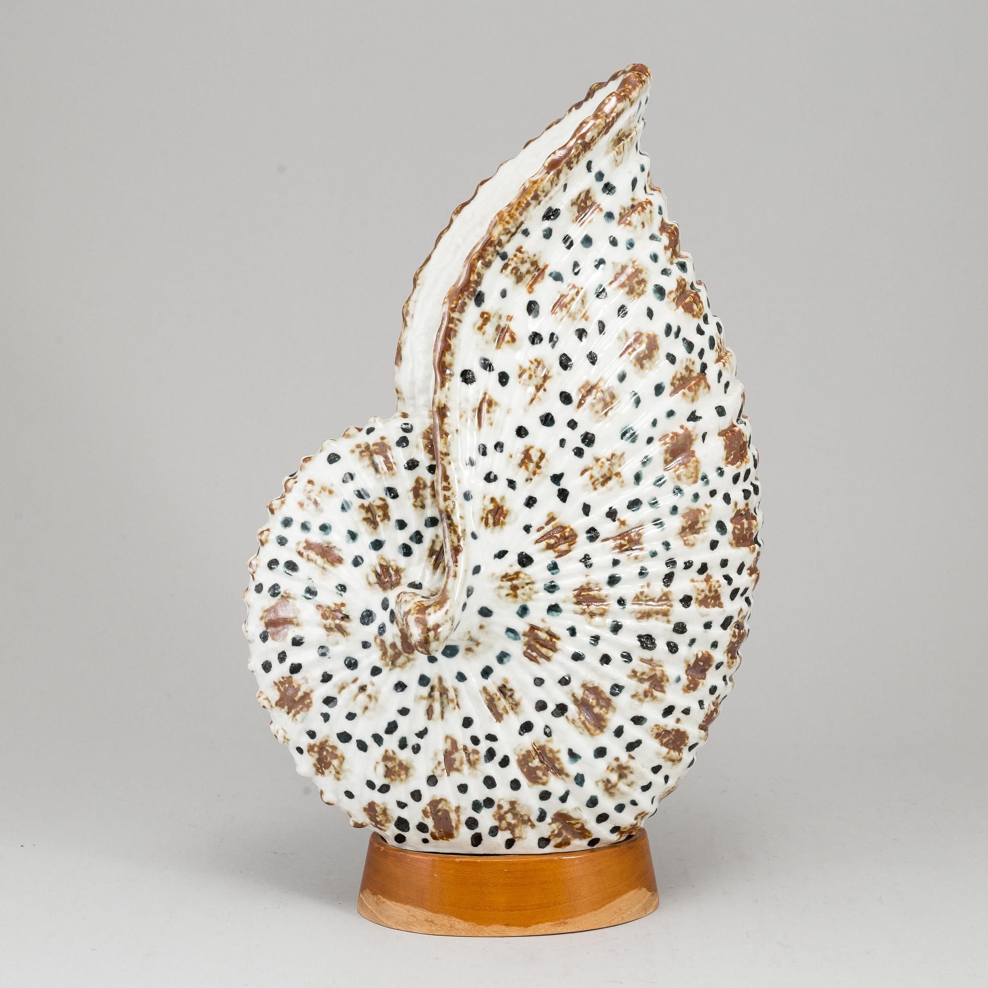 Gunnar Nylund, skulptur, "Gondol-snäcka", Rörstrand 1940-50-tal.