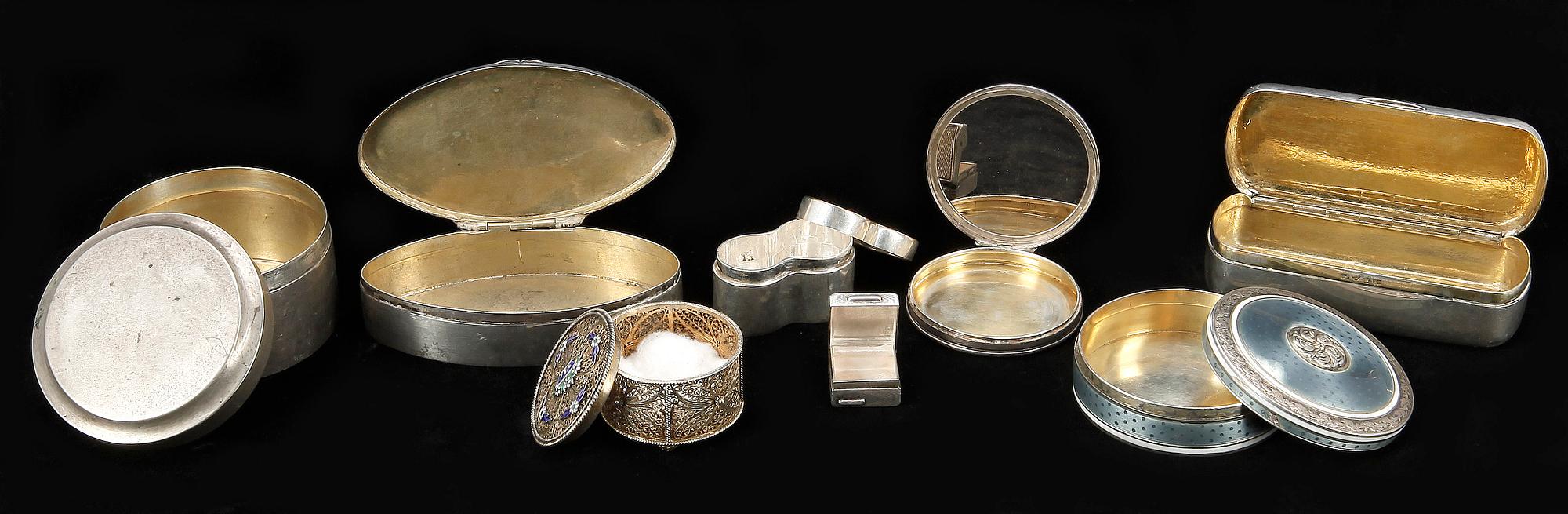 PARTI DOSOR, 8 st, silver, olika nationaliteter, 1800-1900-tal. Total vikt ca 437 g.