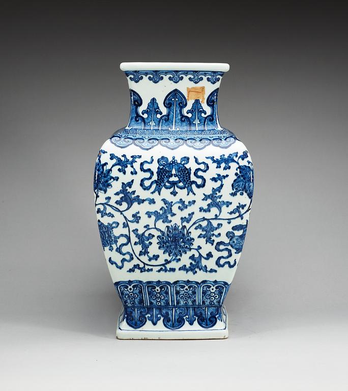 A large blue and white vase, Qing dynasty with Xuandes six character mark.