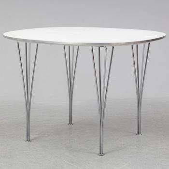 A table by Bruno Mathsson and Piet Hein for Fritz Hansen dated 1990.
