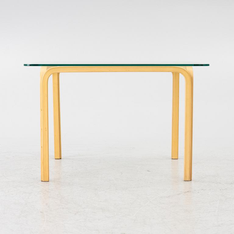 Alvar Aalto, a coffee table, model Y805, Artek, second half of the 20th Century.