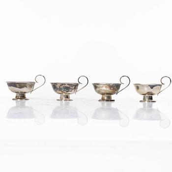Punch mugs, 4 pcs, silver, Guldvaruhuset Aktiebolag, Stockholm 1949.