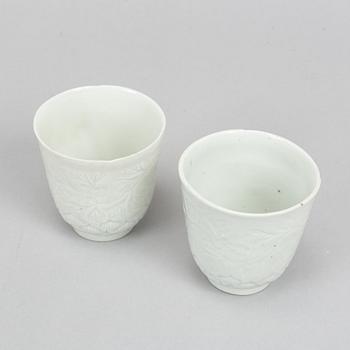 A pair of blanc de chine cups, Qing dynasty, 19th Century.