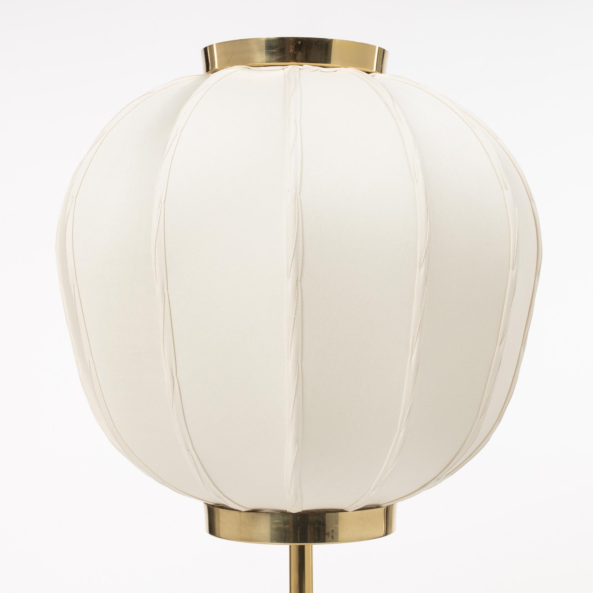 Josef Frank, Bordslampa, modell G 2349, "Kinabollen", Firma Svenskt Tenn.