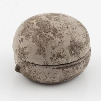 Ring, 18K gold with sapphire, old-cut and brilliant-cut diamonds, and rubies.