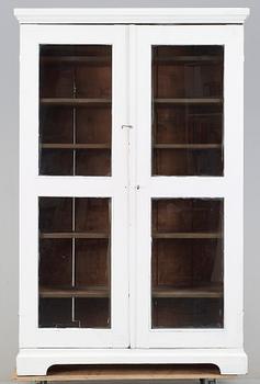 VITRINSKÅP. 1800-tal.