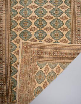 MATTA, Turkmen, Iran. Ca 330x240 cm.