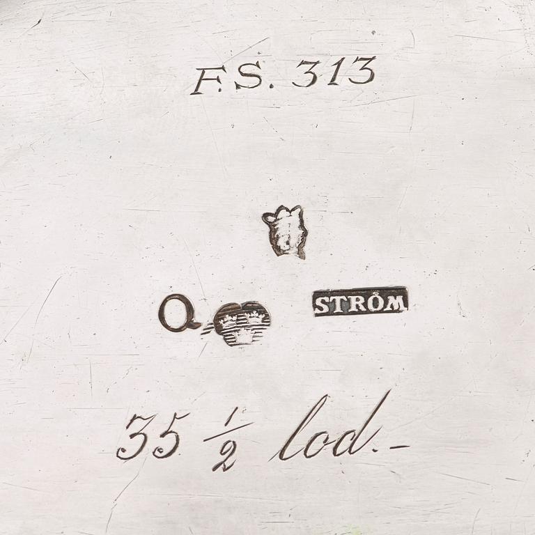 A Swedish 18th century silver sugar-box, marks of Fredrik Petersson Ström, Stockholm 1774.