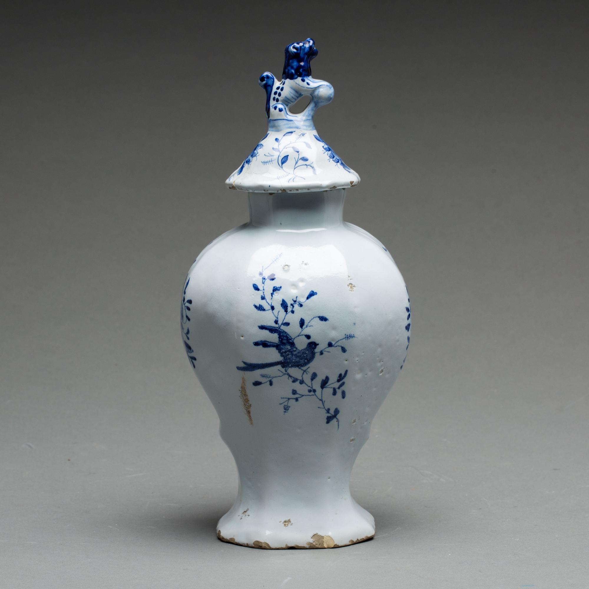 LOCKURNA, fajans, Delft, 1700-tal.