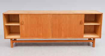 SIDEBOARD, "Arild", Nils Jonsson, Troeds, 1900-talets andra hälft.