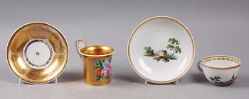 KAFFEKOPPAR 2st. Porslin. 1800-tal.