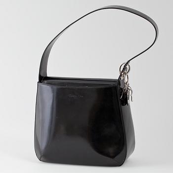 174. A Christian Dior shoulder bag.