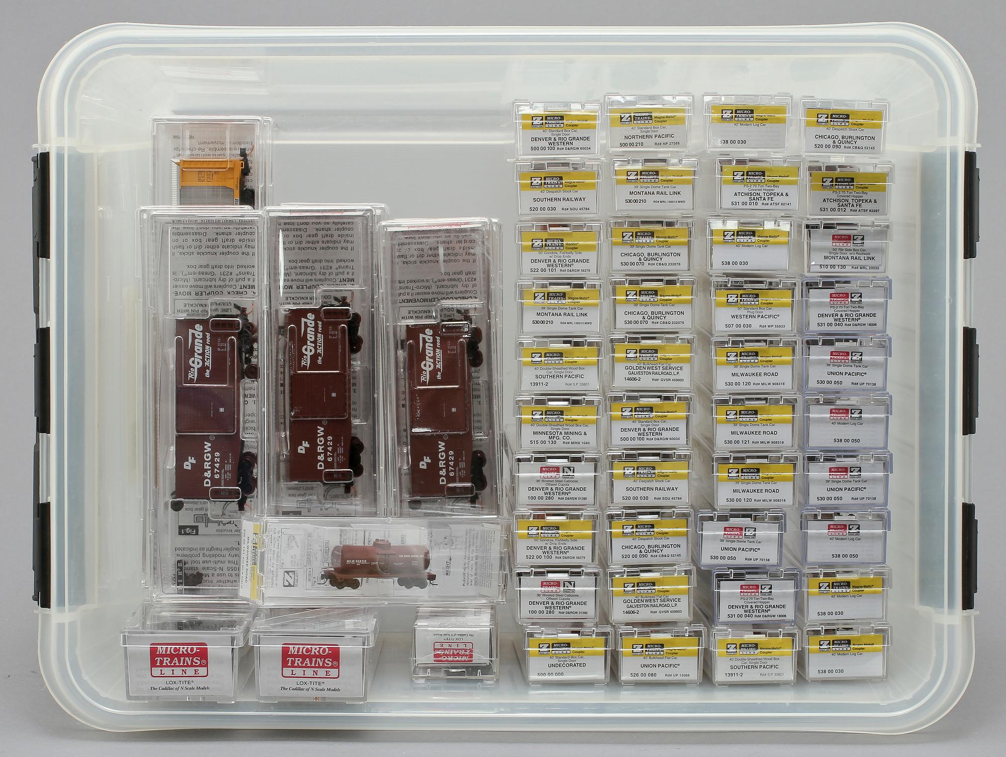 PARTI TÅGBANEDELAR, 60 st, Micro-Trains, 1900-talets fjärde kvartal.