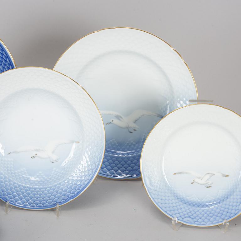 A party 'Blå Måsen' part coffee and dinner porcelain service, Denmark, second half of the 20th century (52 pieces).