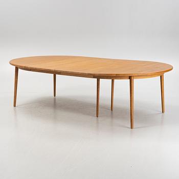 Jonas Lindvall, a astained oak dining table, stolab.