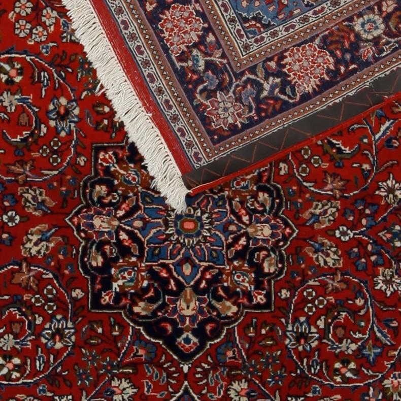 MATTA, Sarough, ca 214 x 136 cm.