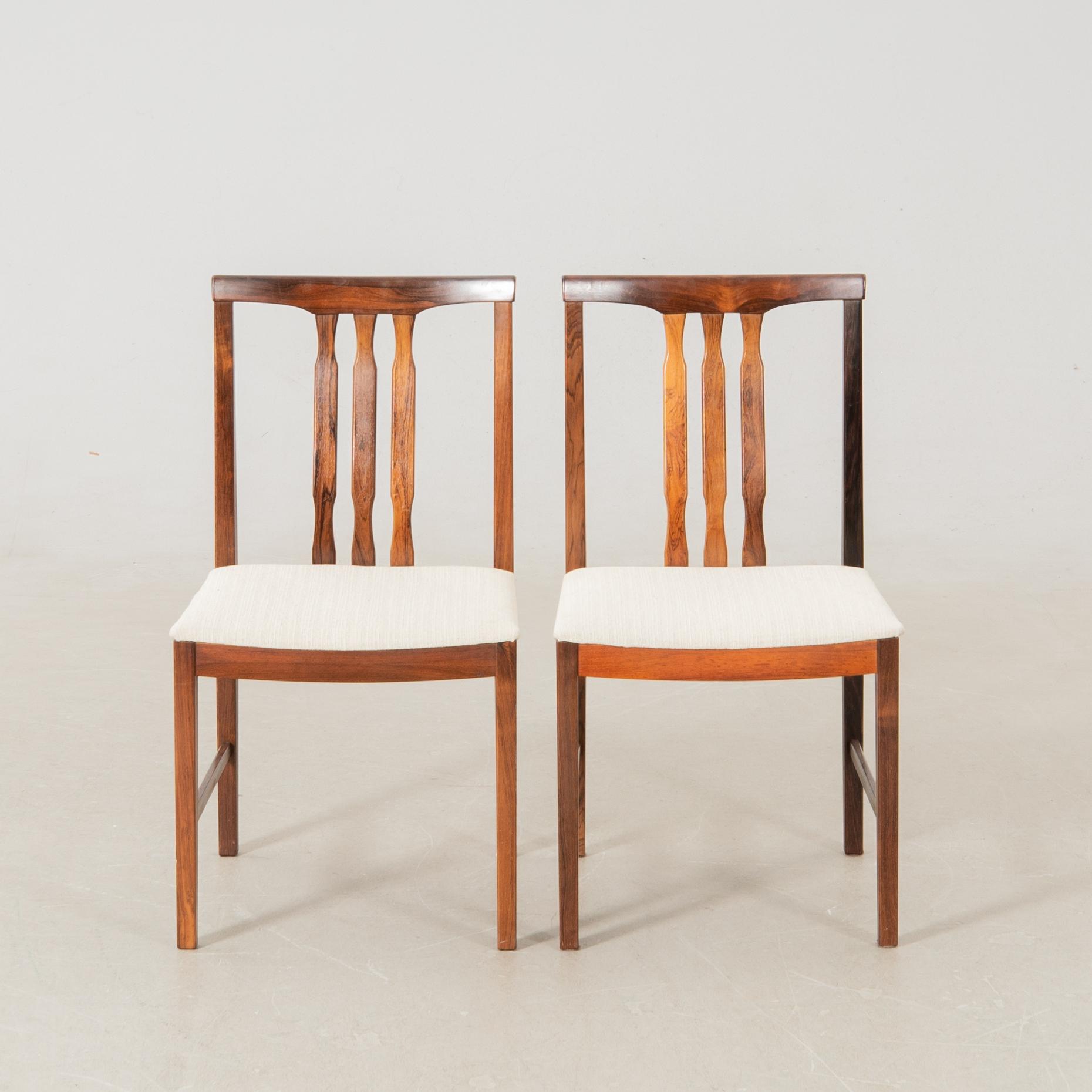 Nils Jonsson, dining table Troeds and 6 chairs, 1960s/70s.