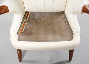 A 1950/60s armchair.