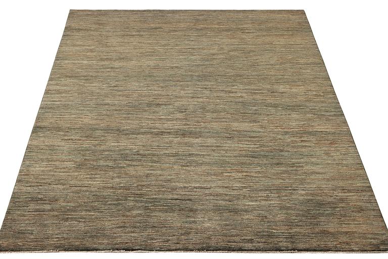 An Ushak design carpet, a. 302 x 192 cm.