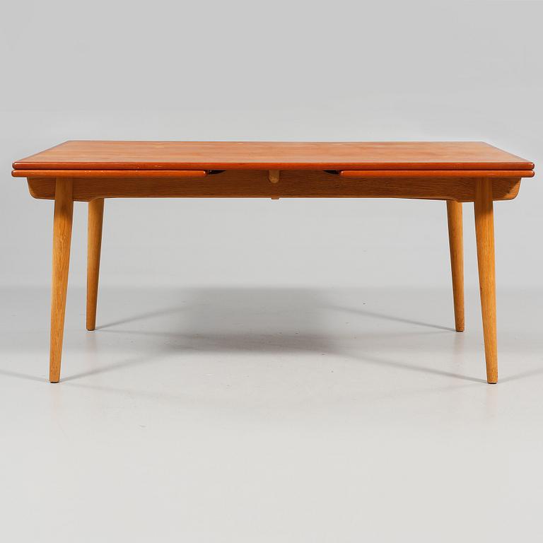 MATBORD, Hans J Wegner för Andreas Tuck, Danmark, 1950-/60-tal.