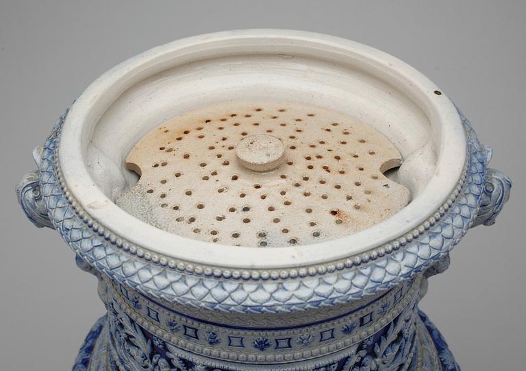 BEHÅLLARE, stengods, nyrenässans, sekelskiftet 1800/1900.