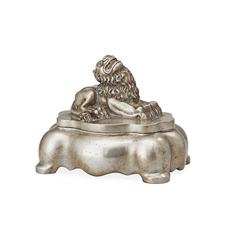 ANNA PETRUS, bläckställ, Herman Bergman Konstgjuteri,  Stockholm 1938.