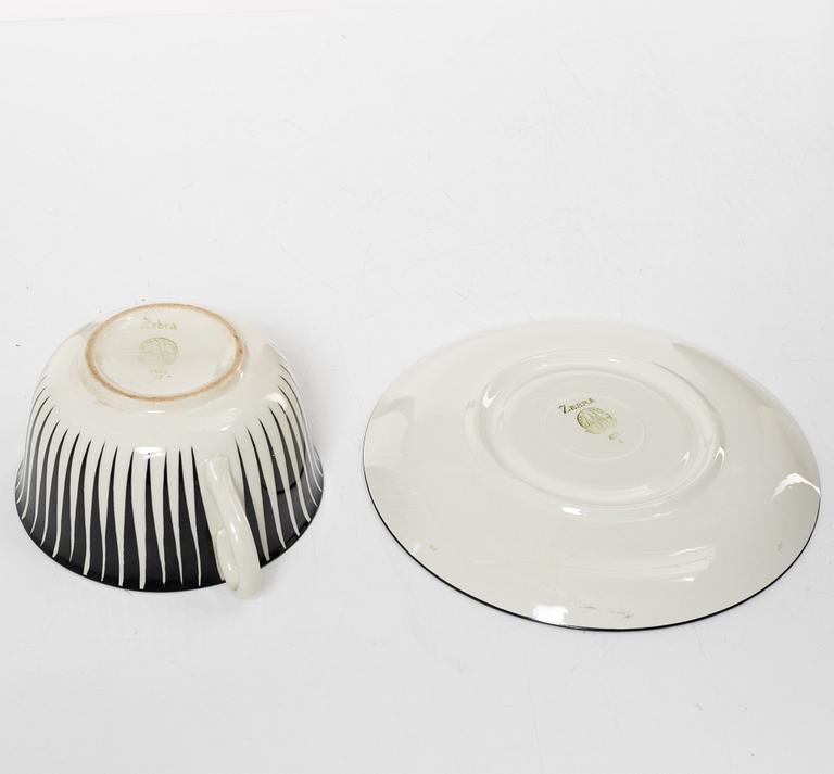 Eugen Trost, stor tekopp med fat, "Zebra", Upsala-Ekeby Gefle.