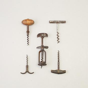 A set of five cork screws, 19th/20th century.