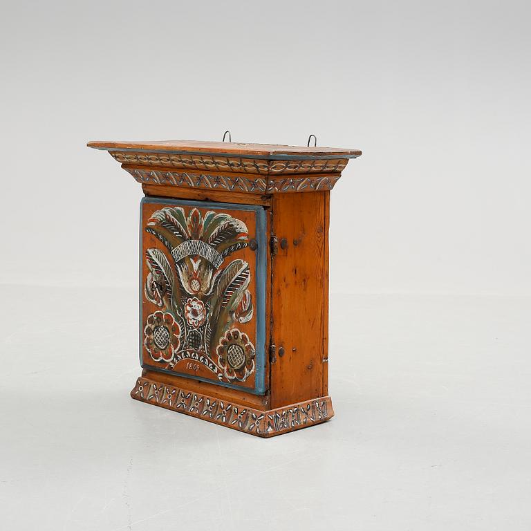 VÄGGSKÅP, allmoge, bär datering 1809.