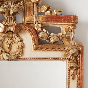 A Gustavian late 18th century two-light girandole mirror.