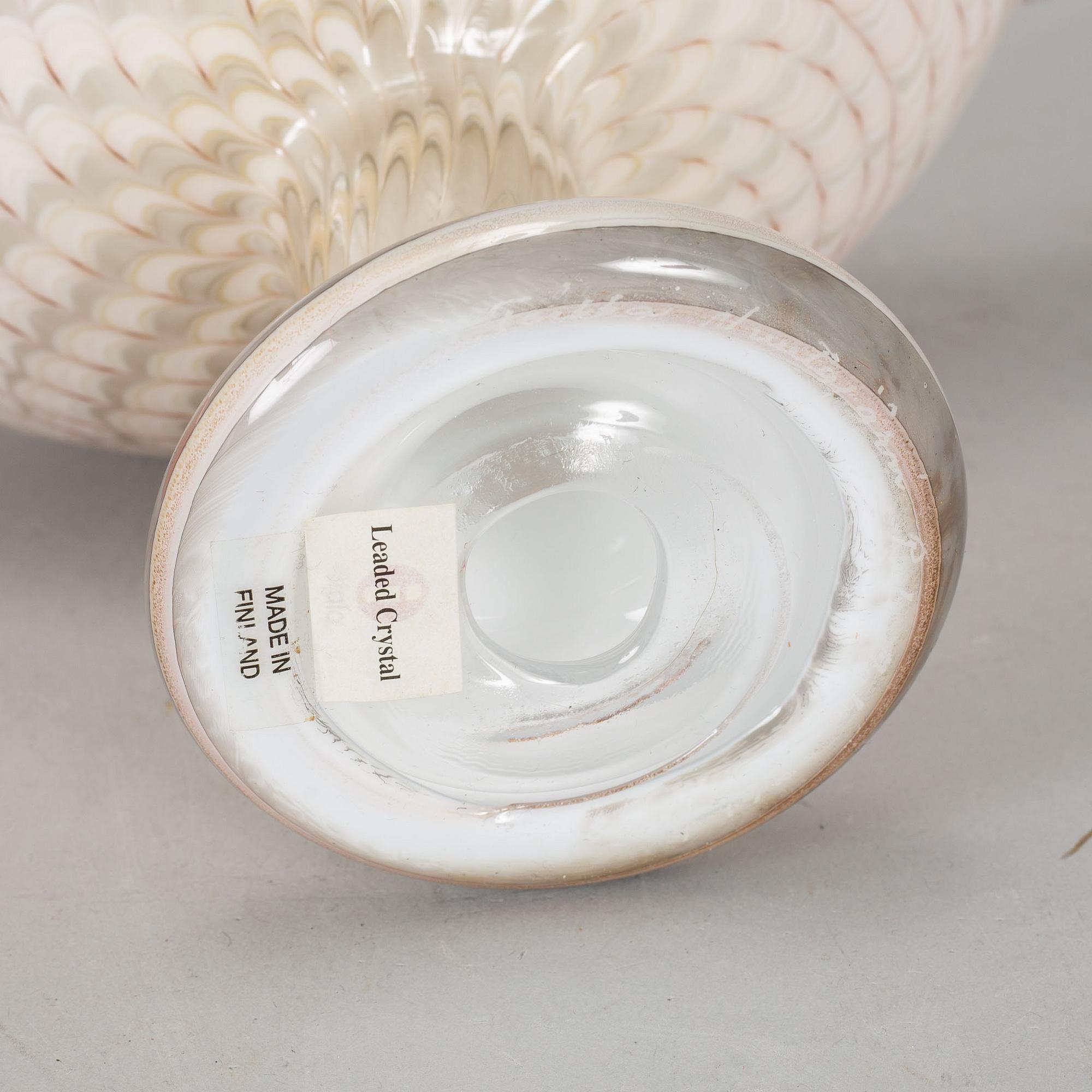 工芸品  bird oiva toikka PALE MALE 2007