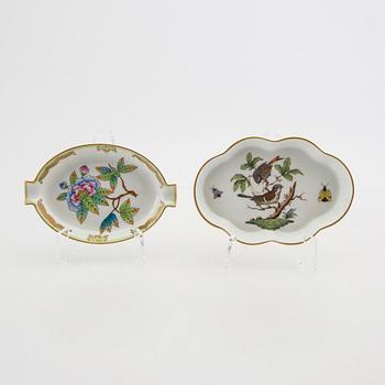 Vaser, skålar mm 13 dlr Herend porslin 1900-talets andra hälft.