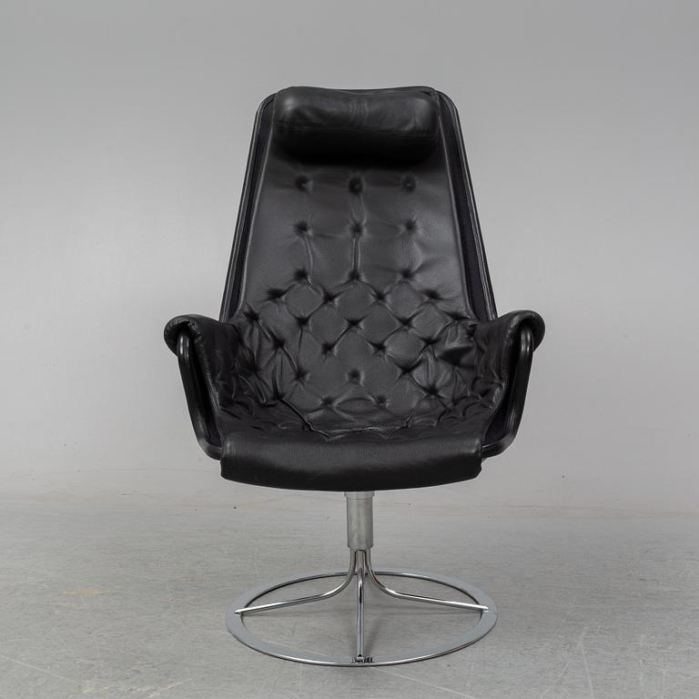 BRUNO MATHSSON, fåtölj, "Jetson", Dux, omkring 2010.