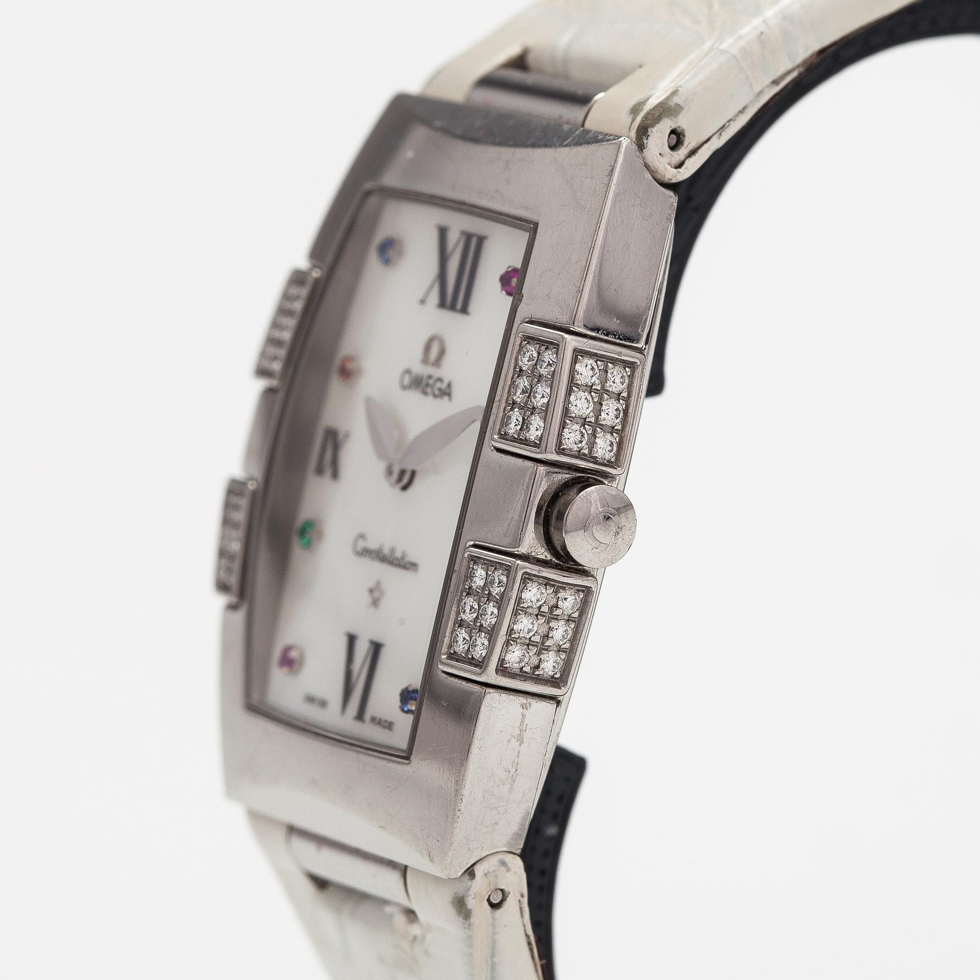 Omega, Constellation, Quadrella, wristwatch, 27 x 33 mm.