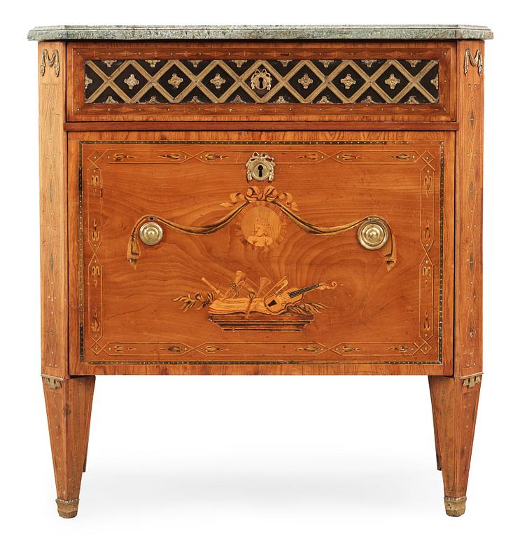 A Gustavian 18th century commode by N. P. Stenström, master 1781.