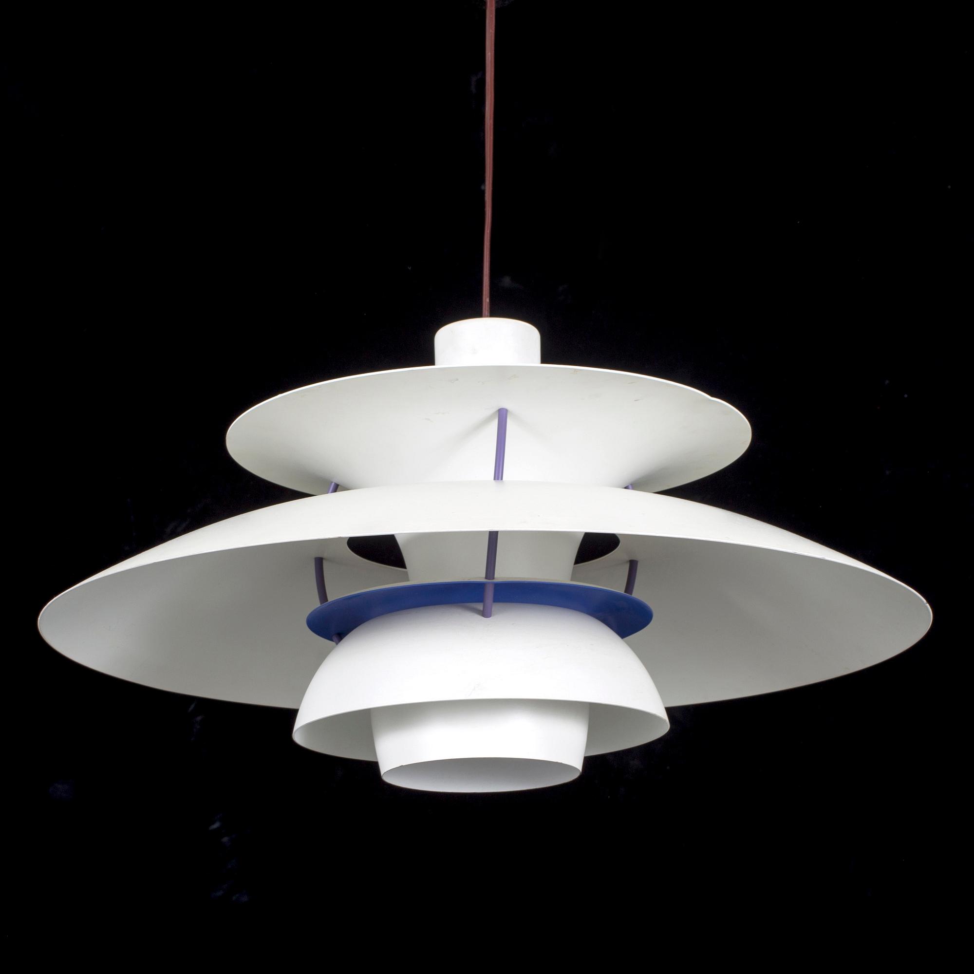 TAKLAMPA, PH-5. Poul Henningsen för Louis Poulsen, Danmark.