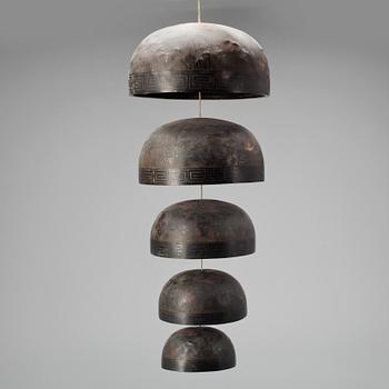 KLOCKA, metall, Kina, 1900-talets första hälft.