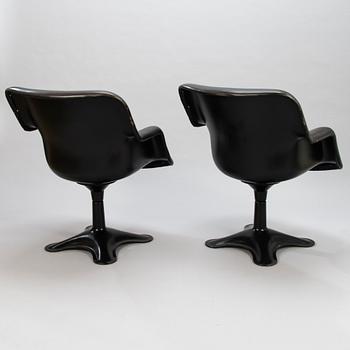 YRJÖ KUKKAPURO, a pair of late 1960's 'Junior' armchairs for Haimi.