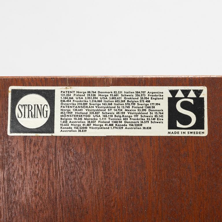 Nils Strinning, hyllsystem, "String/BFB hyllan", String Design AB, 1960-tal.