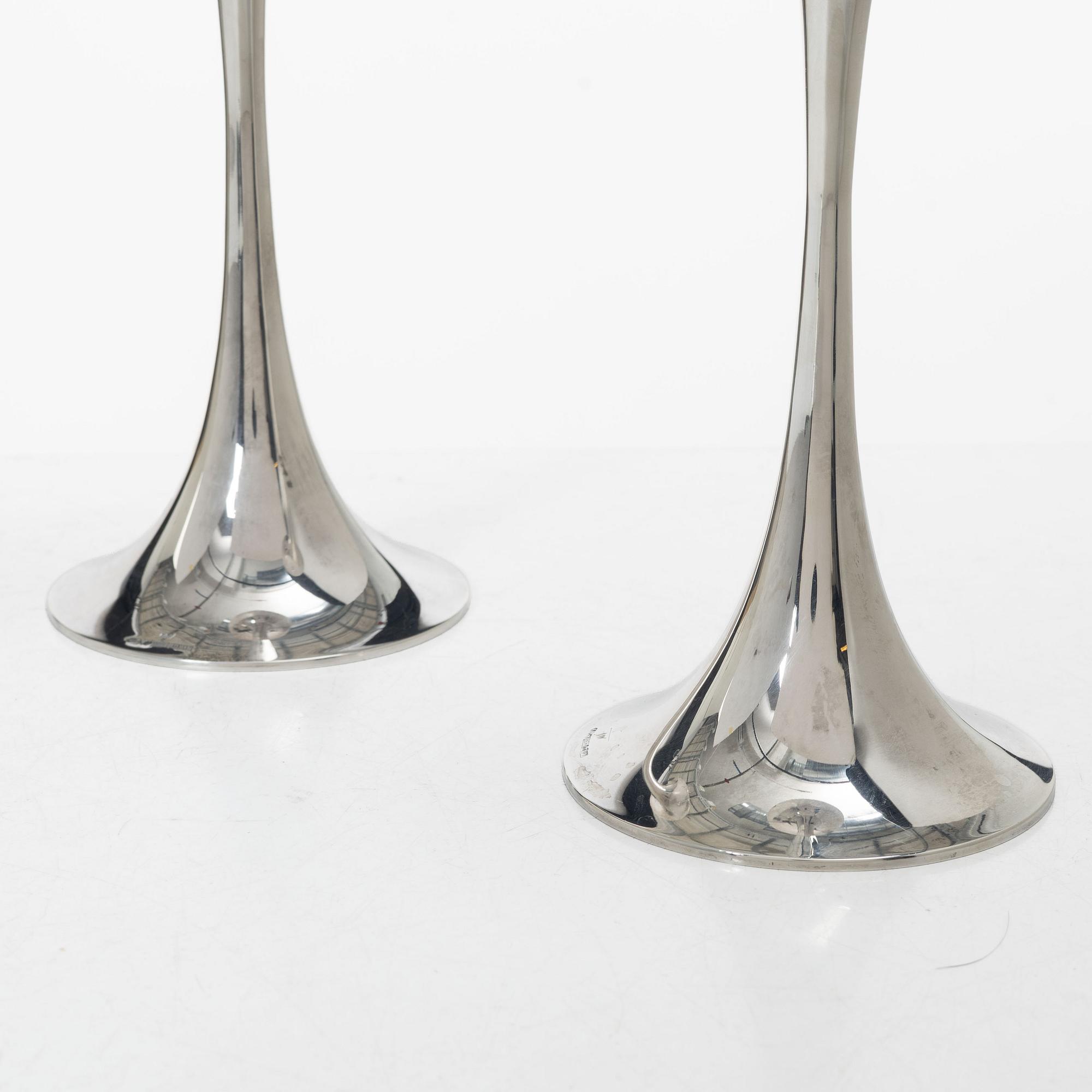 Tapio Wirkkala, Candlesticks, a pair, silver, Kultakeskus Oy, Hämeenlinna 1968-1969.