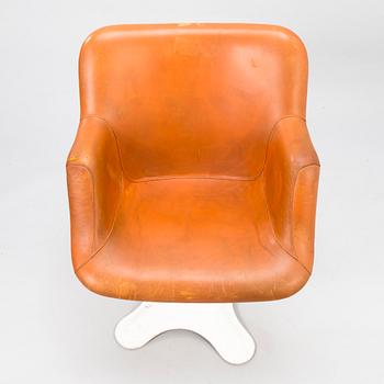 YRJÖ KUKKAPURO, a pair of 1970's '417' chairs for Haimi.