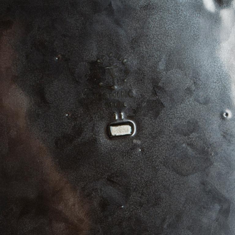 STIG LINDBERG, "DOMNINO" ASHTRAY, GUSTAVSBERG, SWEDEN.