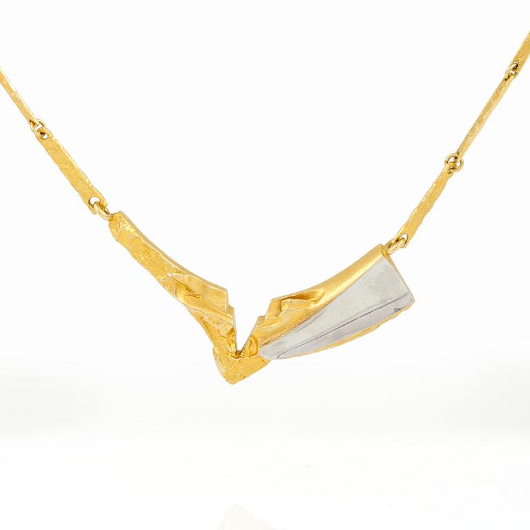 COLLIER, 18K tvåfärgat guld, Lapponia, Finland, 1993. Vikt 12,23 g.