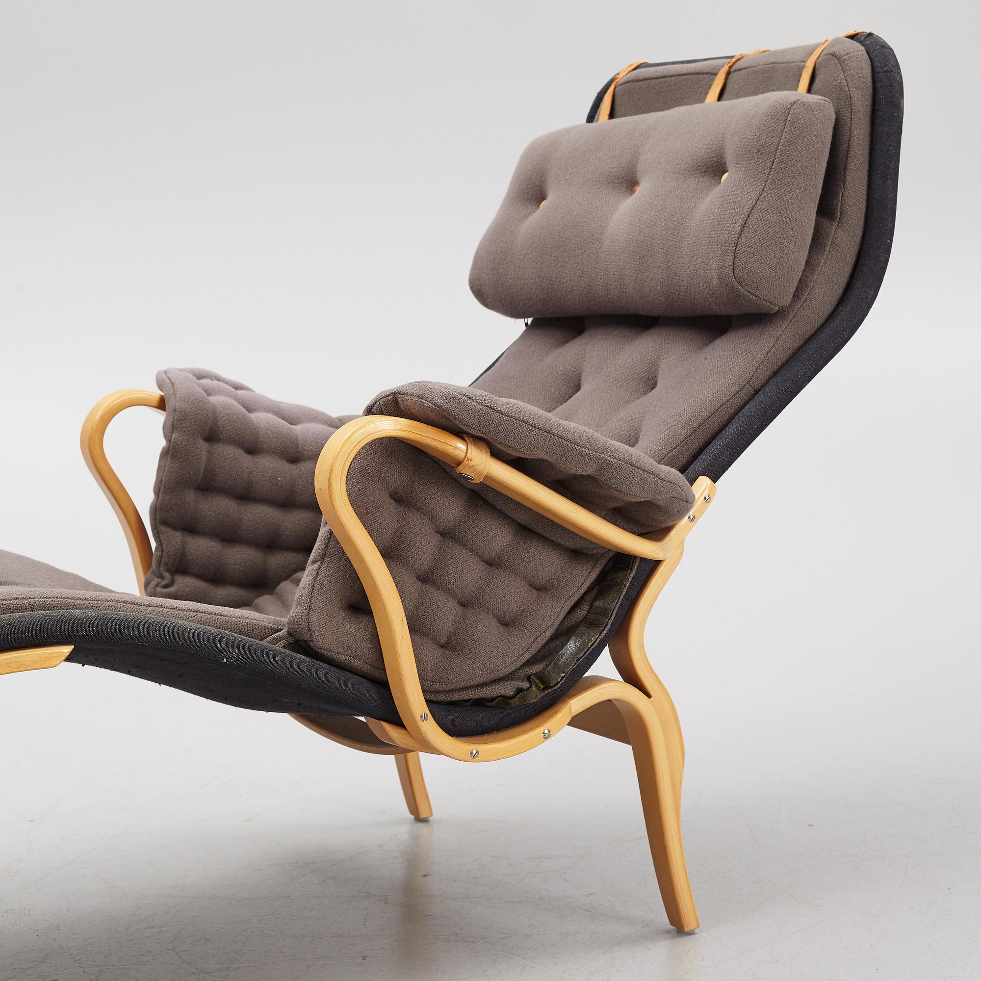 Bruno Mathsson, a 'Pernilla 3' recliner, Dux, second half of the 20th Century.