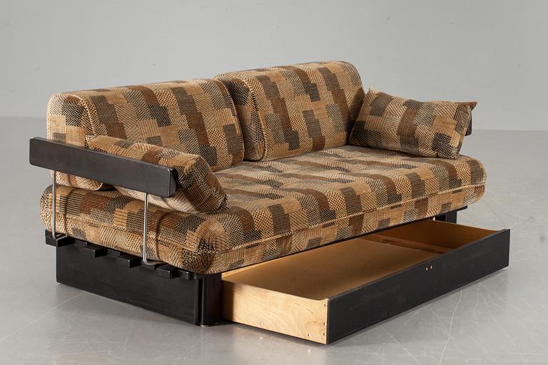 SOFFA, DUX, 1900-talets andra hälft.